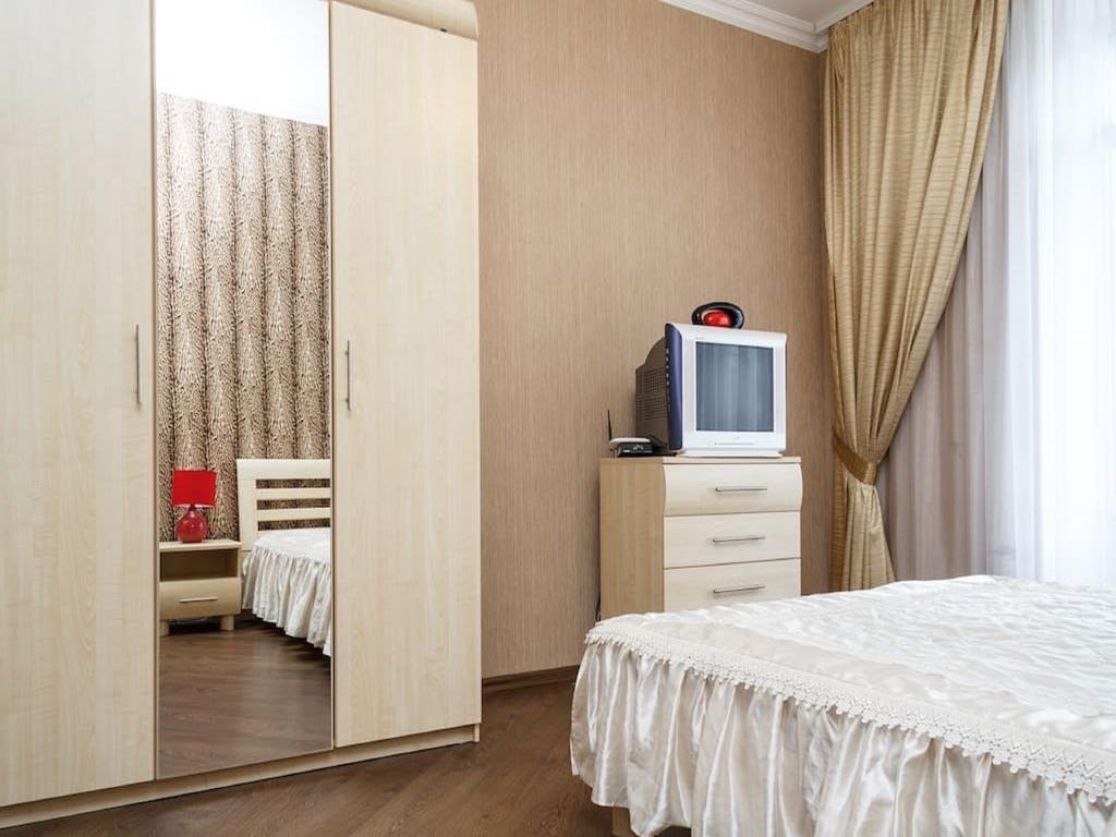 Apartments On Lermontova Zaporizhia Exterior foto